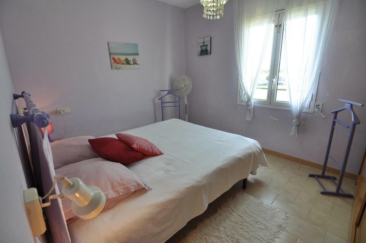 Rnet - Empuriabrava Valira Apartment Екстериор снимка