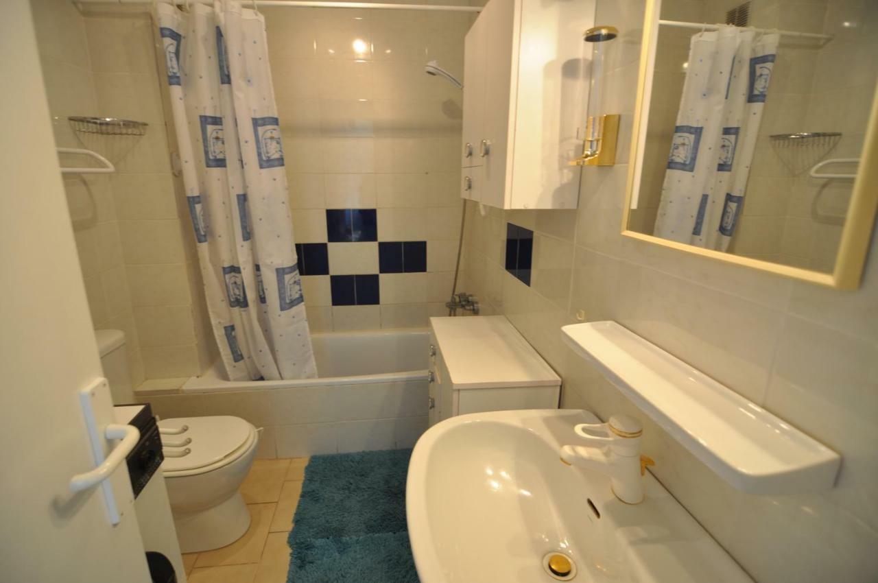 Rnet - Empuriabrava Valira Apartment Екстериор снимка